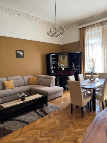 Izabella Home Budapest Extérieur photo
