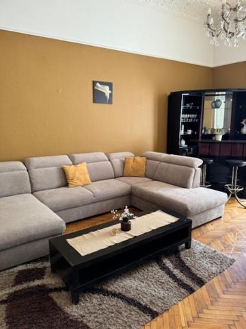 Izabella Home Budapest Extérieur photo