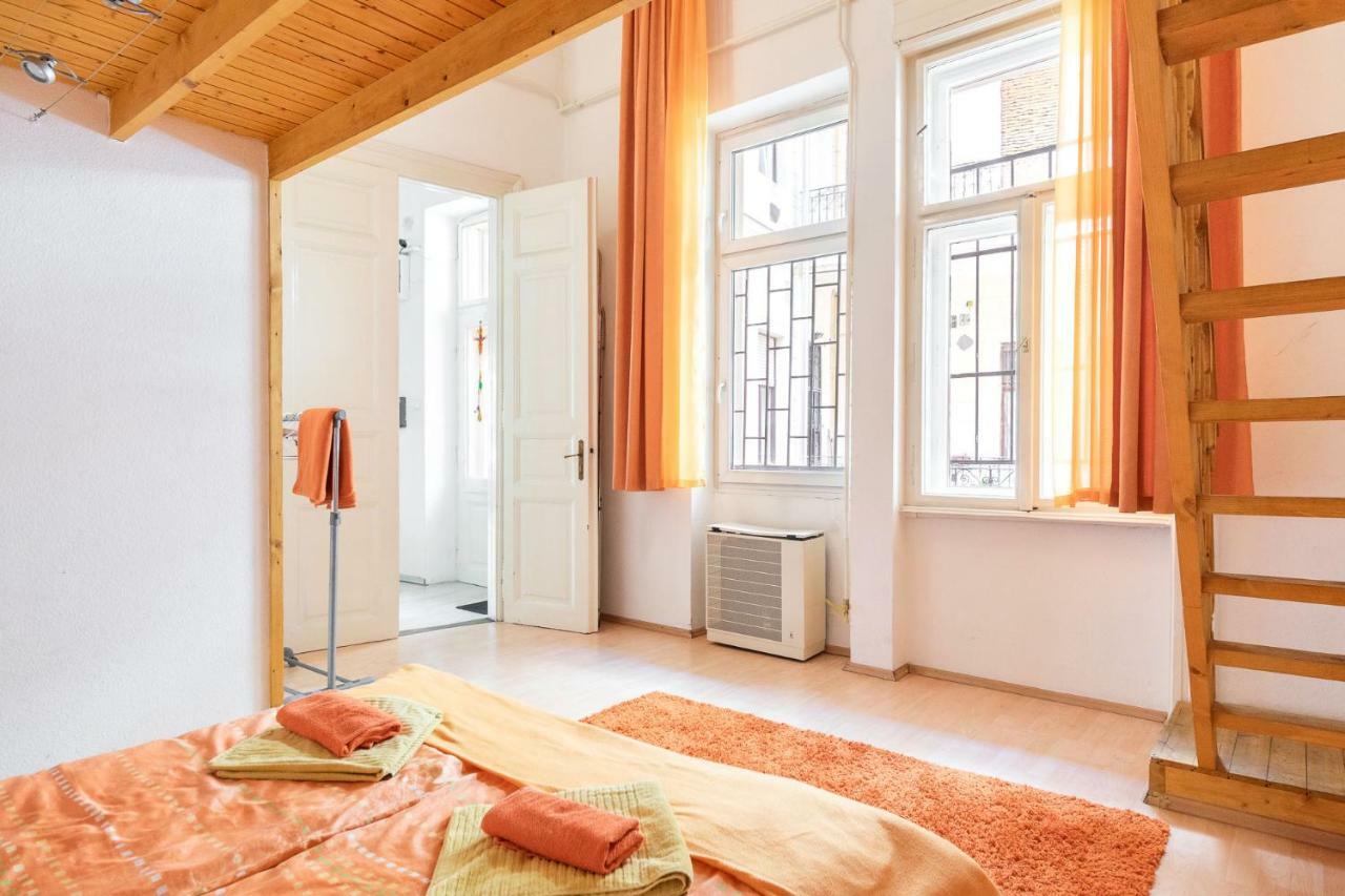 Izabella Home Budapest Extérieur photo