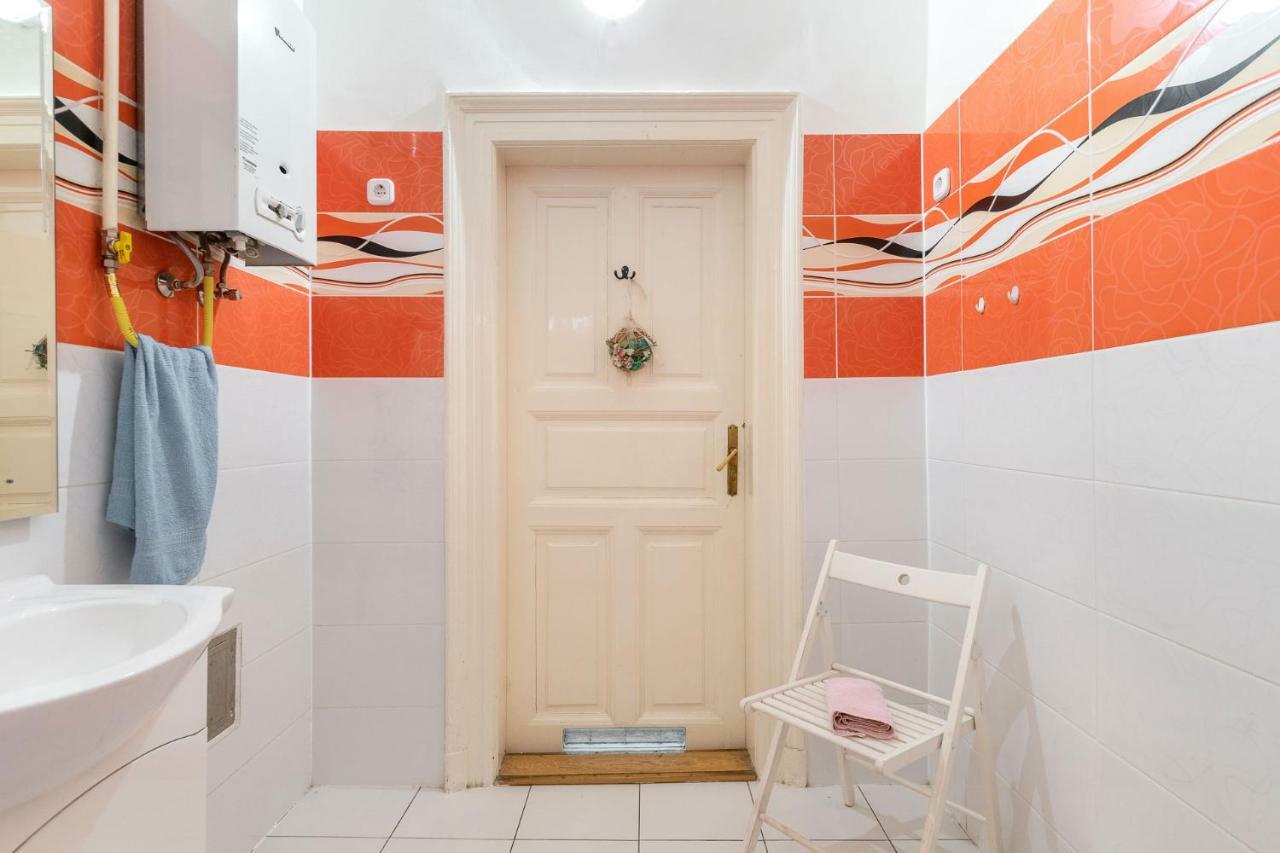 Izabella Home Budapest Extérieur photo